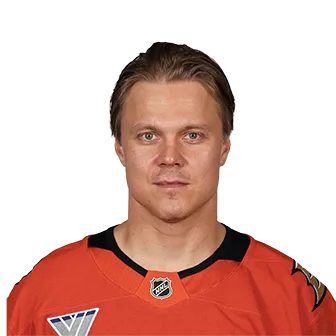 Mikael Granlund headshot