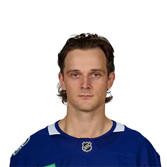 Teddy Blueger headshot