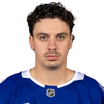 Gage Goncalves headshot