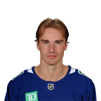 Nils Aman headshot
