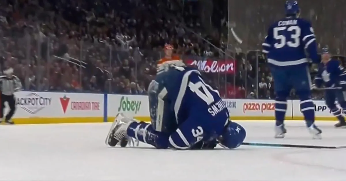 Toronto Maple Leafs demand harsher suspension for Radko Gudas after Auston Matthews injury - Article News sur NHL Insight