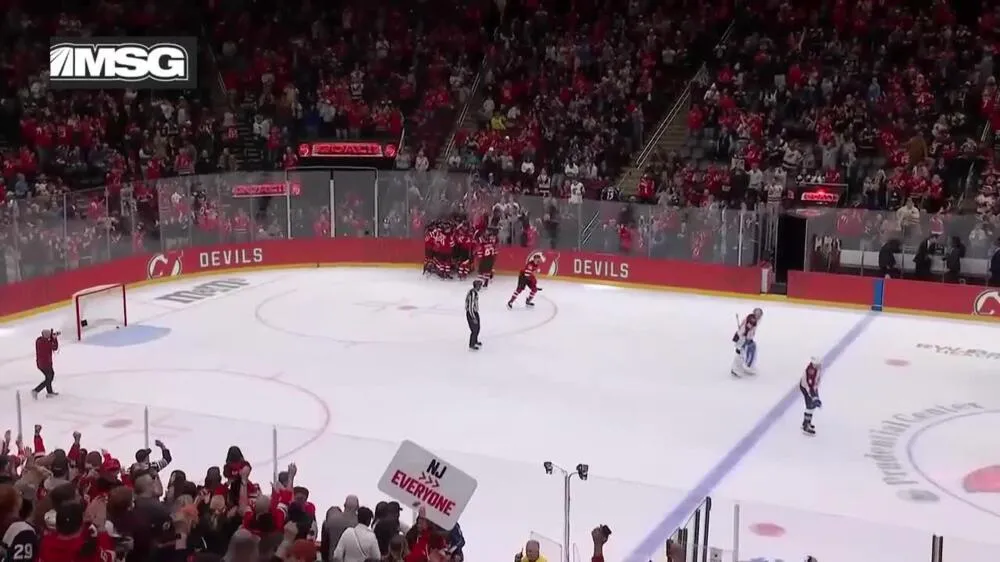 avalanche-devils-shootout-ball-arena_16.jpg
