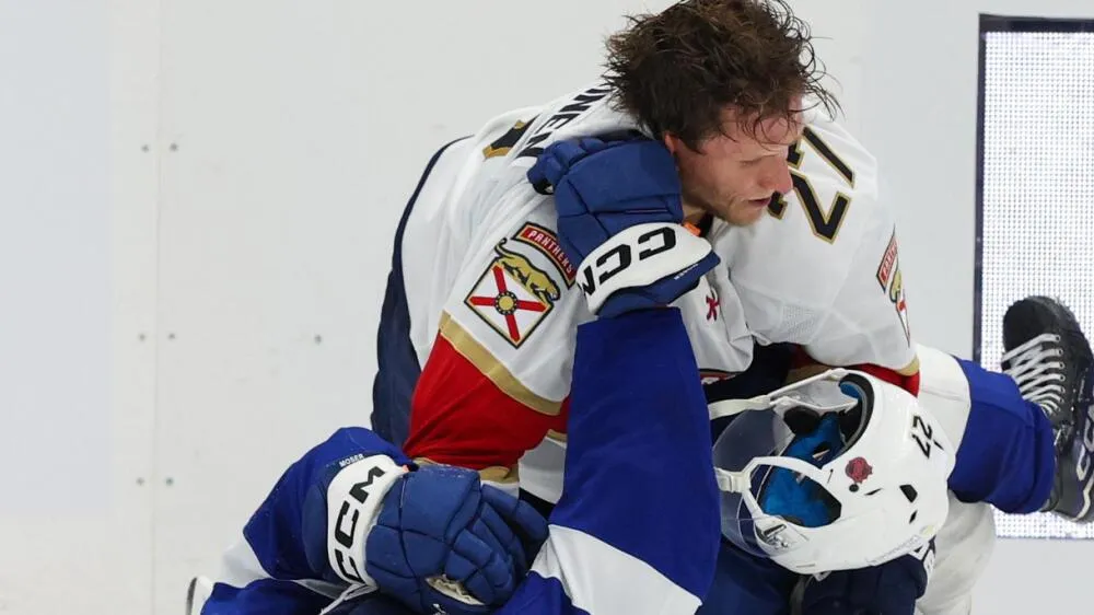 Battle of Florida: Injury-Riddled Panthers vs Lightning Preview - Article Analysis sur NHL Insight