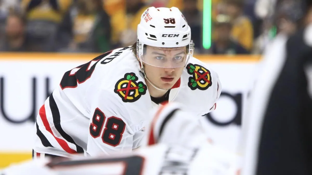 Illness sidelines Blackhawks' Bedard vs. Oilers - Article News sur NHL Insight