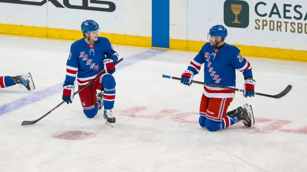 Rangers’ Borgen-Soucy pairing: a steady defensive backbone - Article Analysis sur NHL Insight