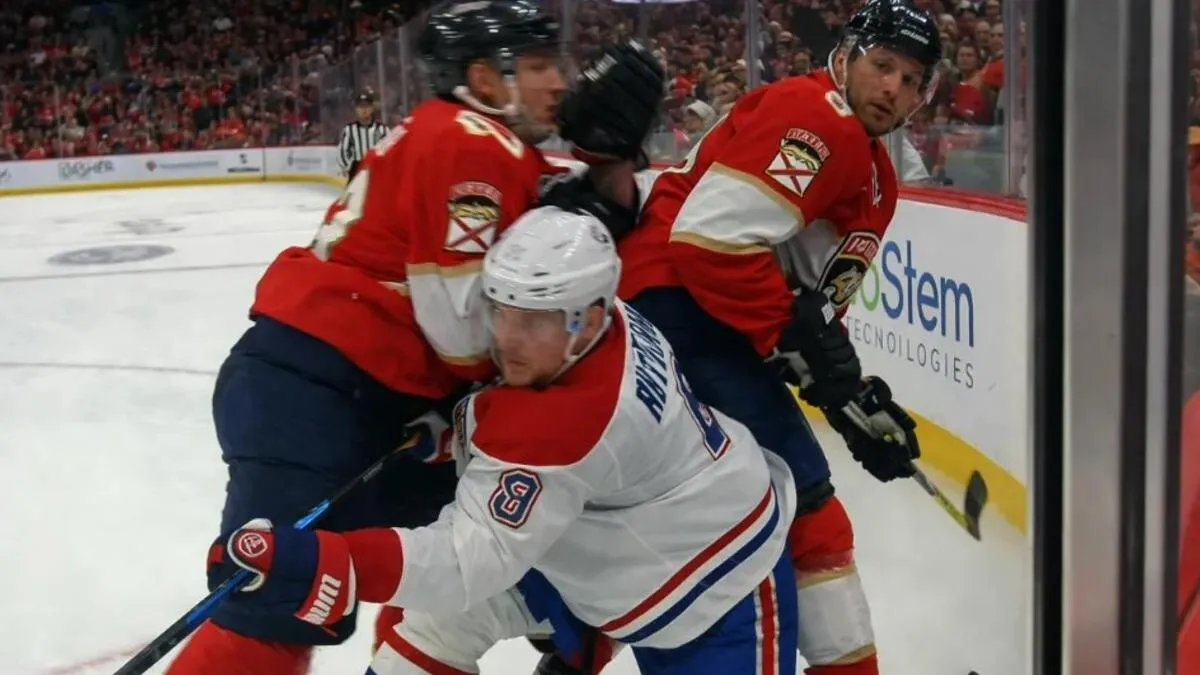 Brad Marchand elbow to Mike Matheson no suspension 2025 NHL decision - Article News sur NHL Insight