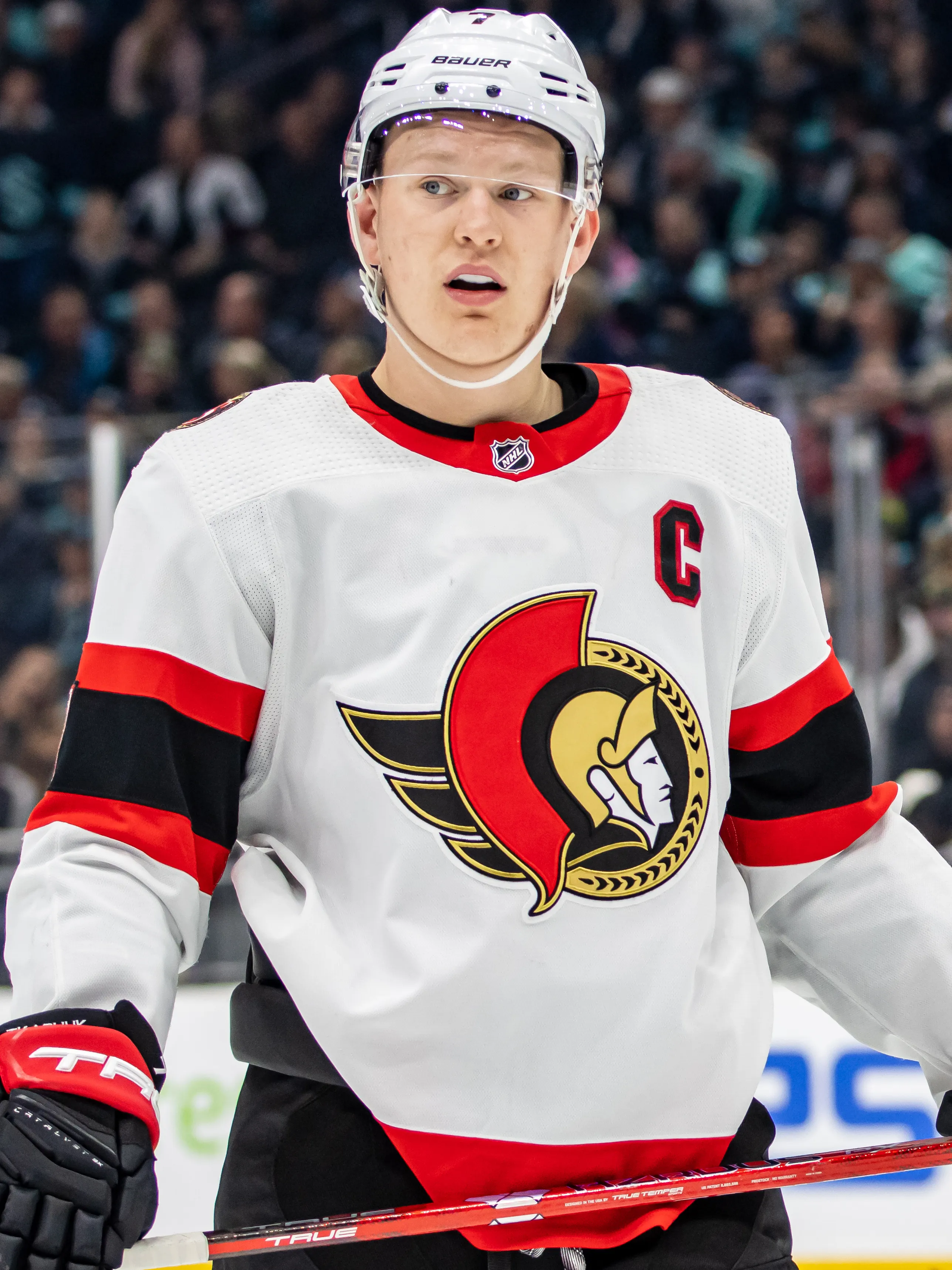 Brady Tkachuk reaffirms commitment to Ottawa Senators amid trade rumors - Article News sur NHL Insight