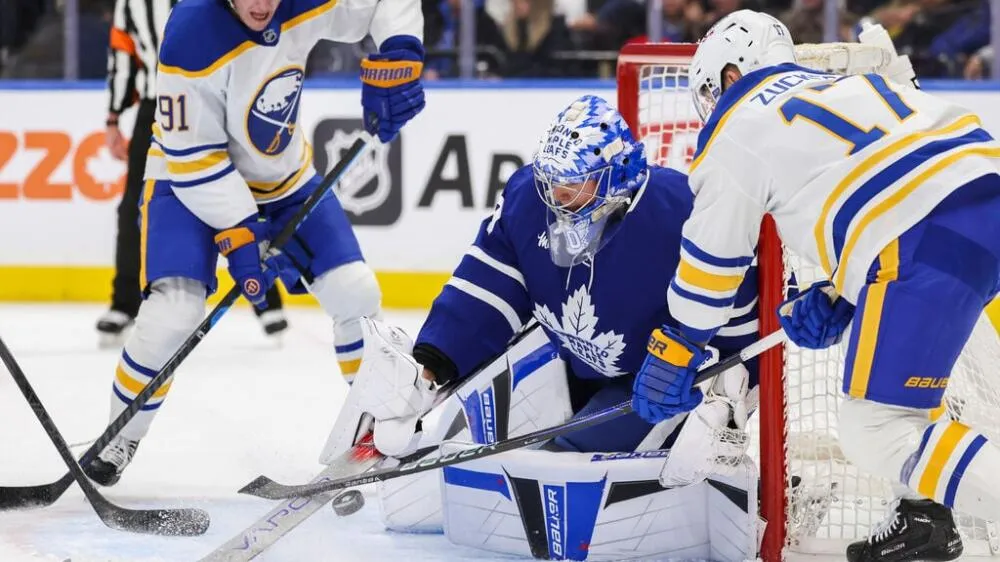 Tage Thompson Leads Buffalo Sabres in Weekend Set Against Maple Leafs Highlight Offensive Surge and Takeaways - Article Analysis sur NHL Insight