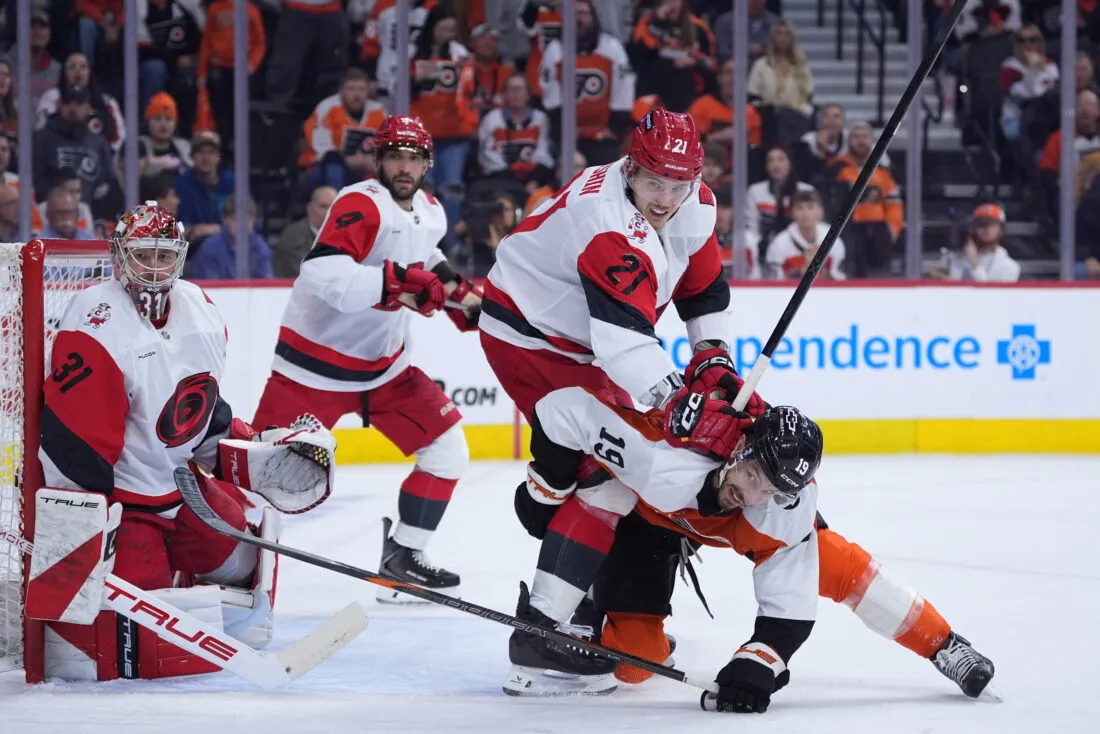Carolina Hurricanes Face Unique Challenge After Extended Playoff Break - Article Analysis sur NHL Insight