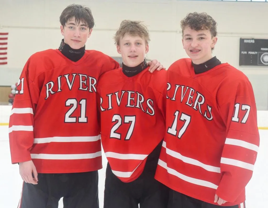 Carter Meyer Follows Father's Path Toward NHL Center Role - Article Draft & Prospects sur NHL Insight