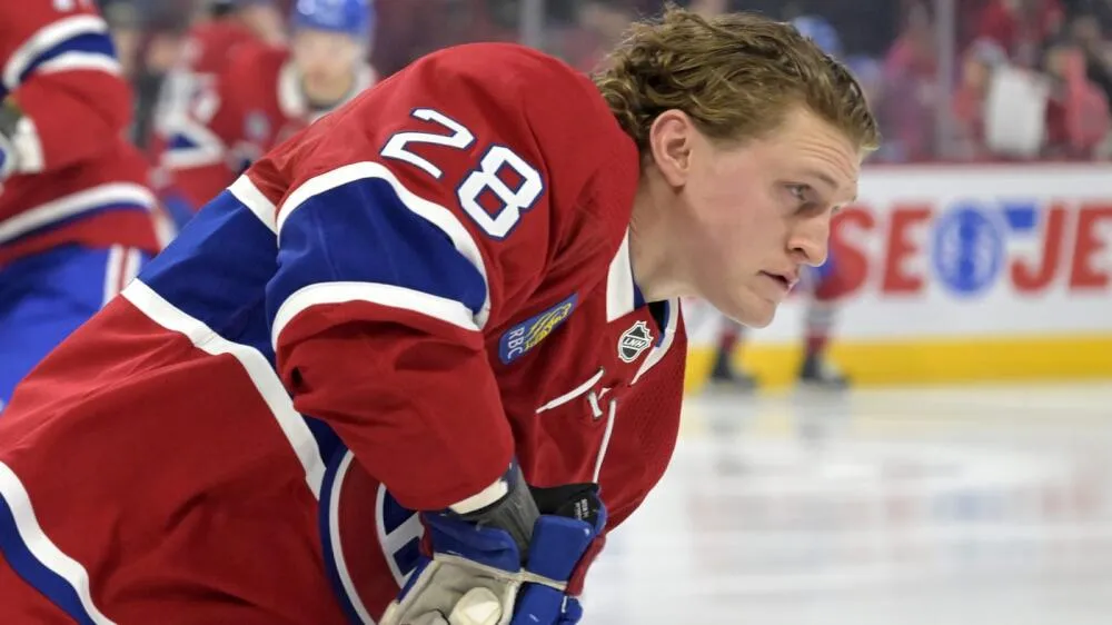Philadelphia Flyers Christian Dvorak Trade Value: From Overpayment to Potential Lottery Ticket - Article Analysis sur NHL Insight