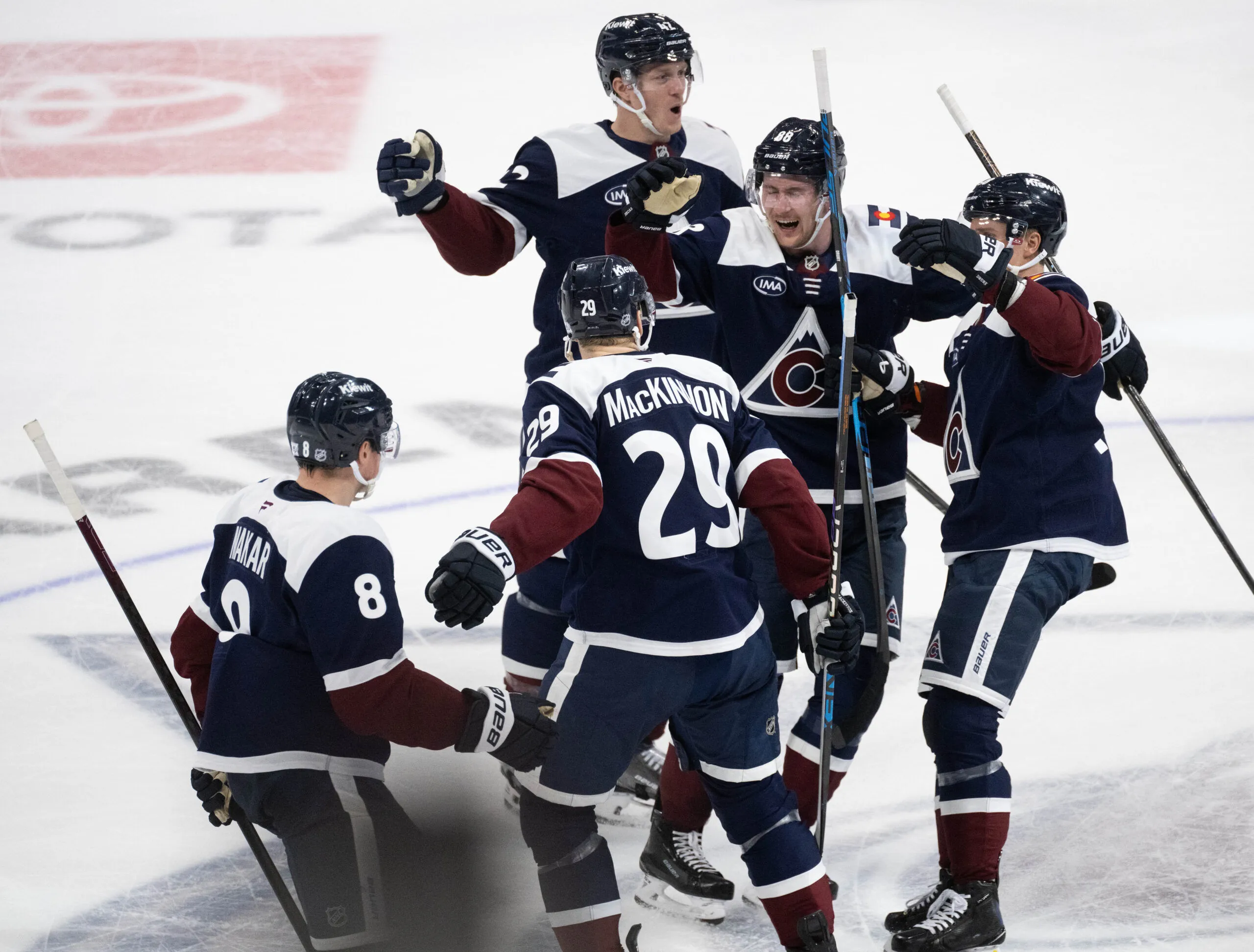 Colorado Avalanche clinch Central division and Western conference top seed - Article News sur NHL Insight