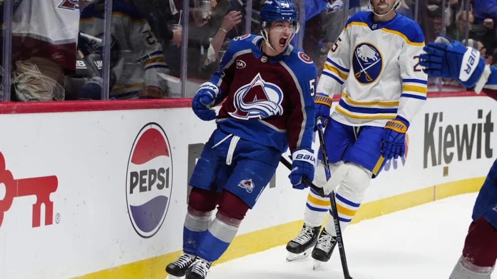 Colorado Avalanche Lock in Brindley and Wedgewood with Extensions - Article Analysis sur NHL Insight