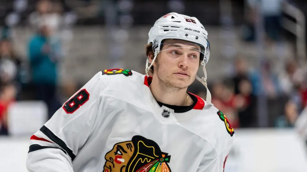 Colton Dach's Power Forward Development with the Chicago Blackhawks - Article News sur NHL Insight