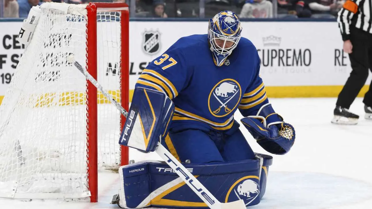 connor-hellebuyck-trade-rumors_1.jpg