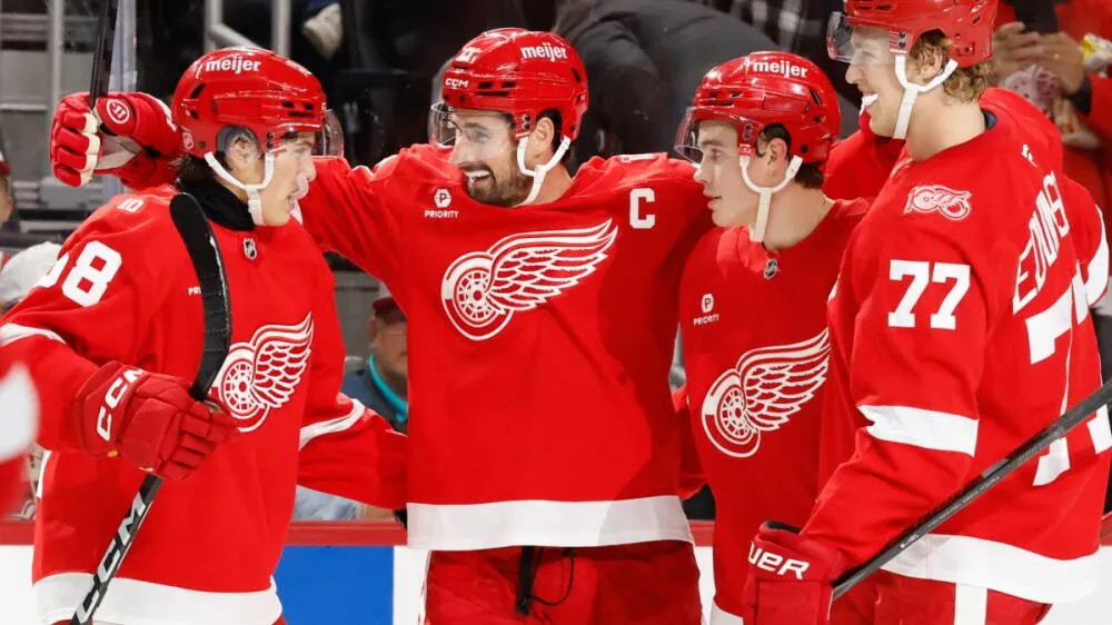 Detroit Red Wings rally from 4-0 down to beat St. Louis Blues 6-4 on October 25, 2025 - Article News sur NHL Insight