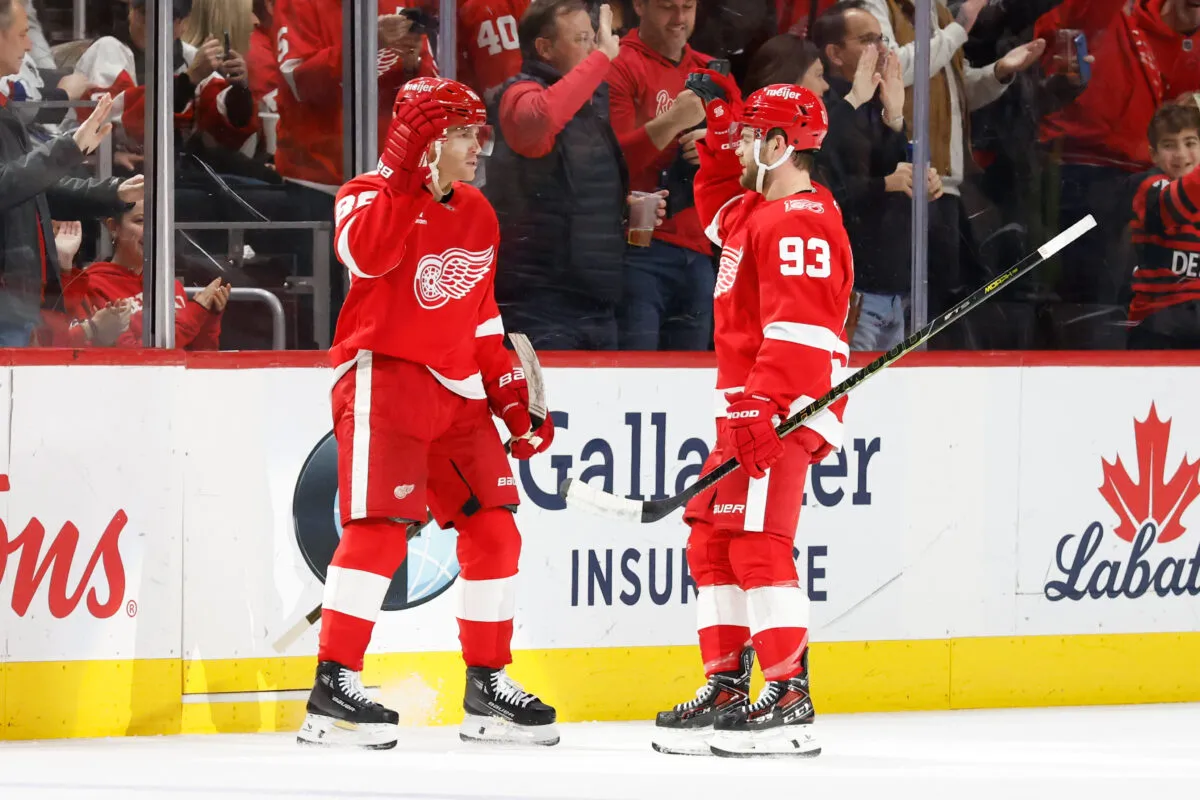 Dylan Larkin Trade Forces Red Wings Into Extended Rebuild - Article Analysis sur NHL Insight