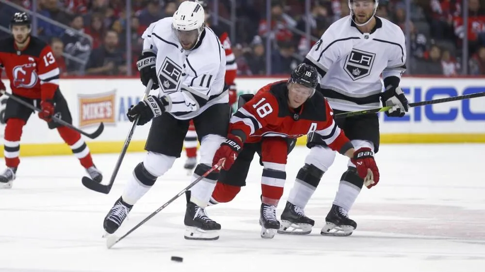 Devils dominate Kings 4-1 on the road as Markstrom shines and Mercer shines on short-handed goals - Article News sur NHL Insight