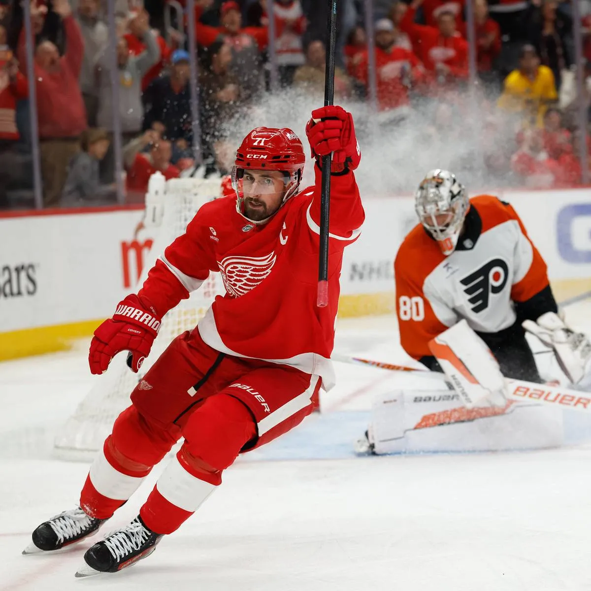Dylan Larkin's Trade Request Ends Red Wings Patience Era - Article Analysis sur NHL Insight