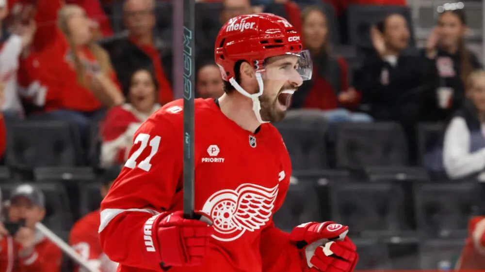 Dylan Larkin’s Leadership and Detroit Red Wings’ Early-Season Success in 2025-26 - Article Analysis sur NHL Insight