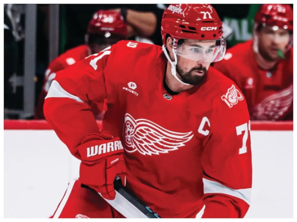 Larkin Trade Request Hands Canadiens Path to First-Line Center - Article News sur NHL Insight