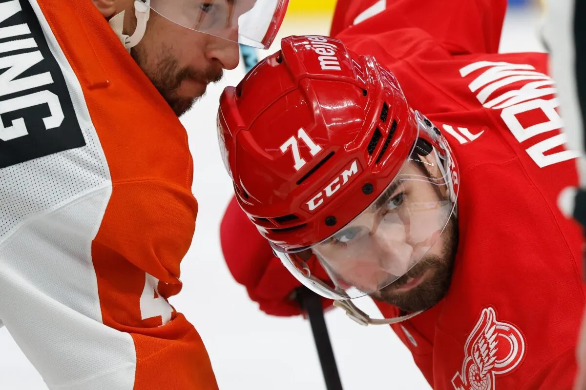 dylan-larkin-trade-scenario_3.jpg