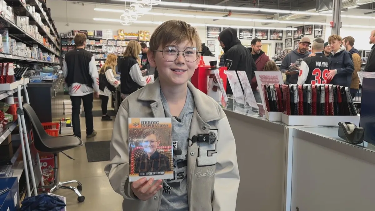 Everett Misenas Upper Deck Heroic Inspirations card Edmonton: A young collector's dream realized - Article News sur NHL Insight