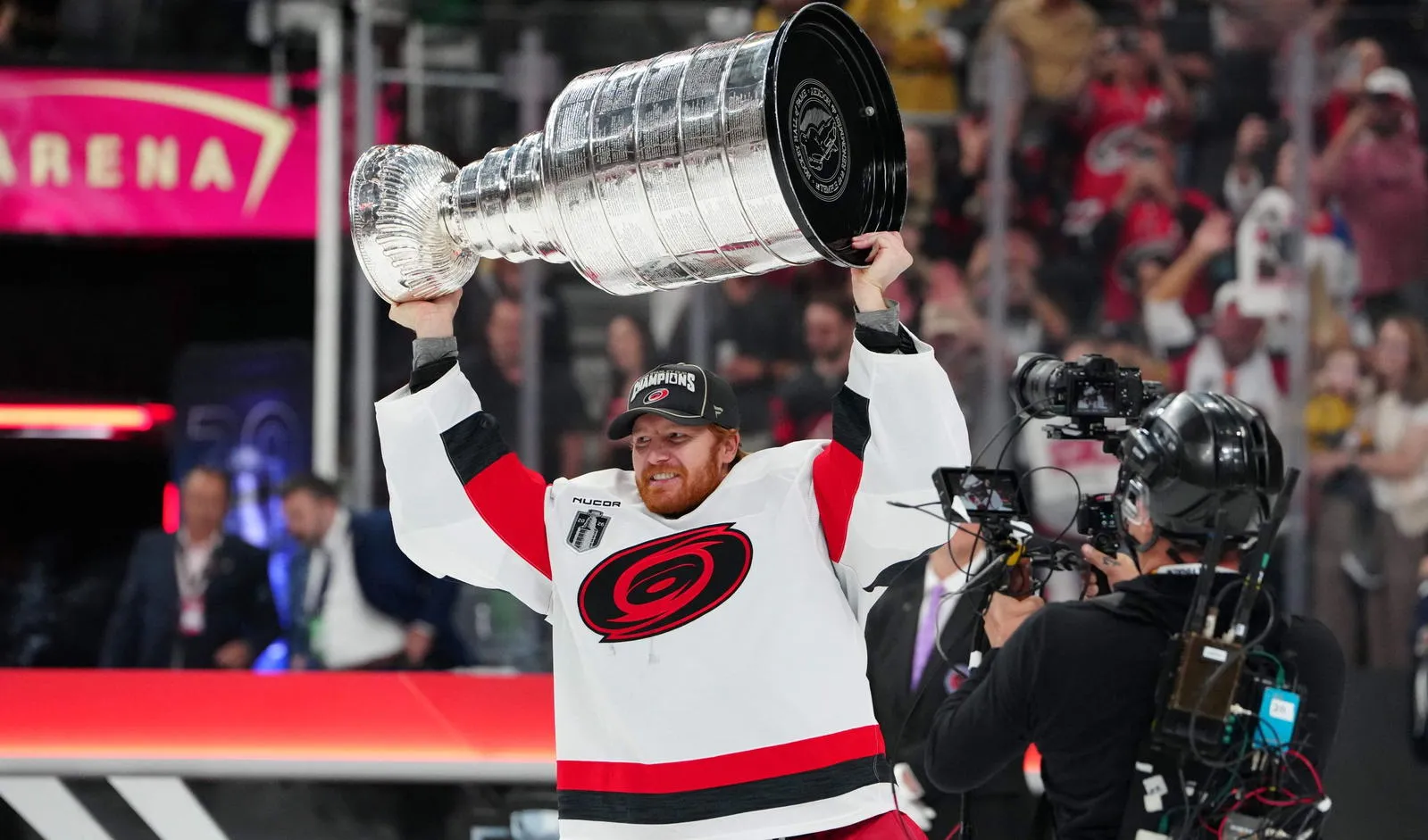 frederik-andersen-stanley-cup_0.jpeg