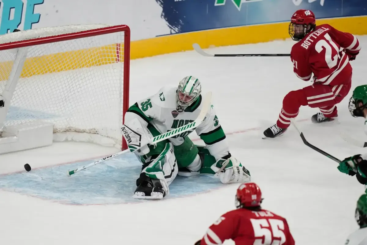 frozen-four-semifinal-goaltending-marathon_0.webp