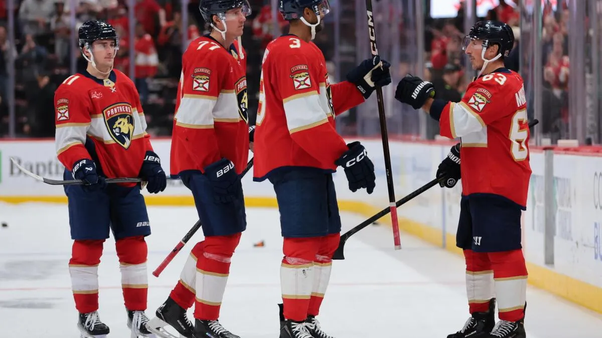 Florida Panthers vs Vancouver Canucks 8-5 game recap: fireworks, flurries and a franchise first - Article News sur NHL Insight