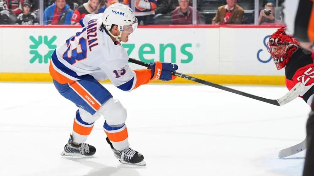 Islanders edge Devils in OT as Barzal, Sorokin lead comeback - Article News sur NHL Insight