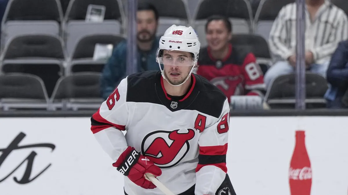 Jack Hughes hand injury return to Devils lineup against Buffalo Sabres: A five-week recovery timeline - Article News sur NHL Insight