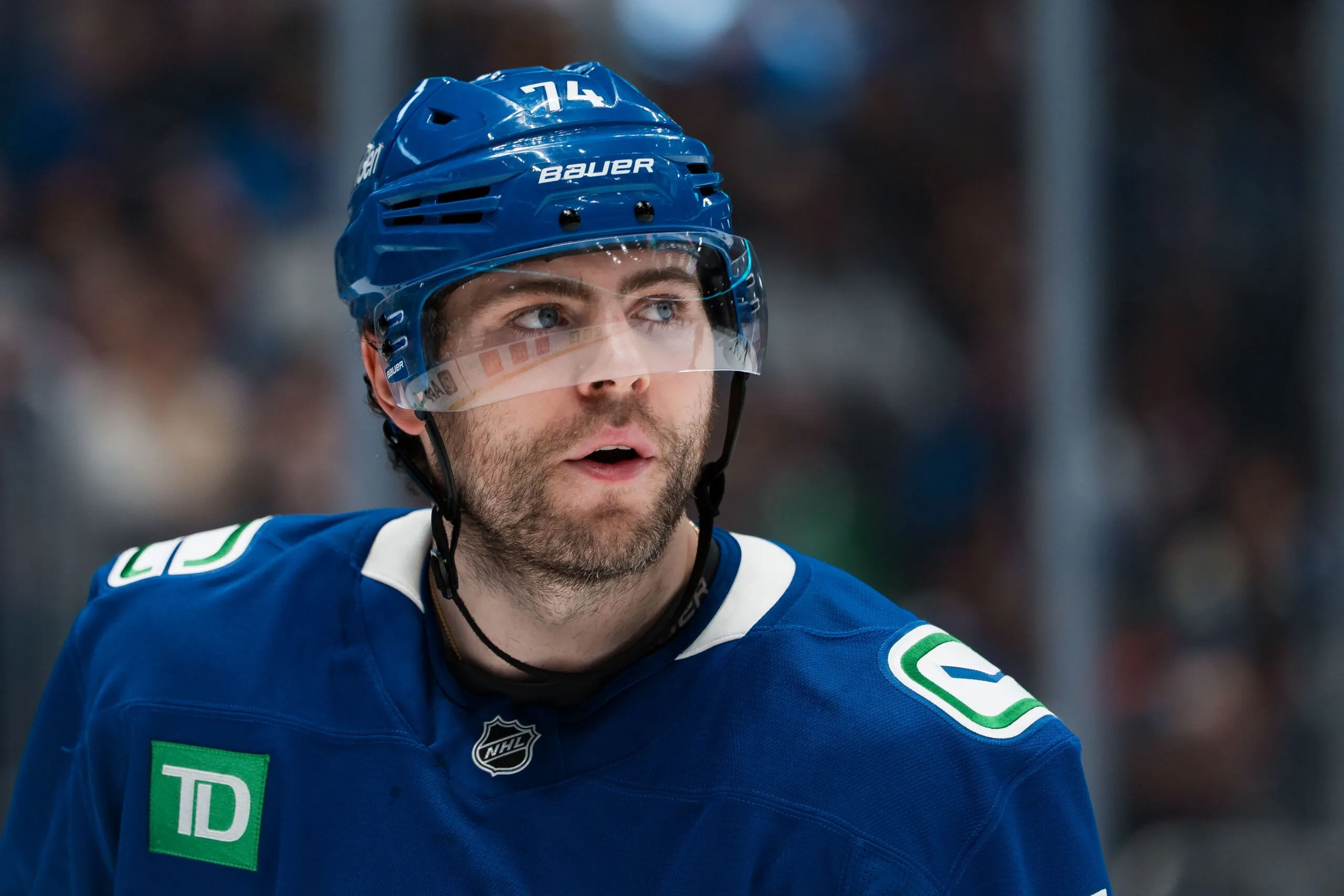 Four Teams Circle Jake DeBrusk as Canucks Weigh Rebuild Path - Article Analysis sur NHL Insight