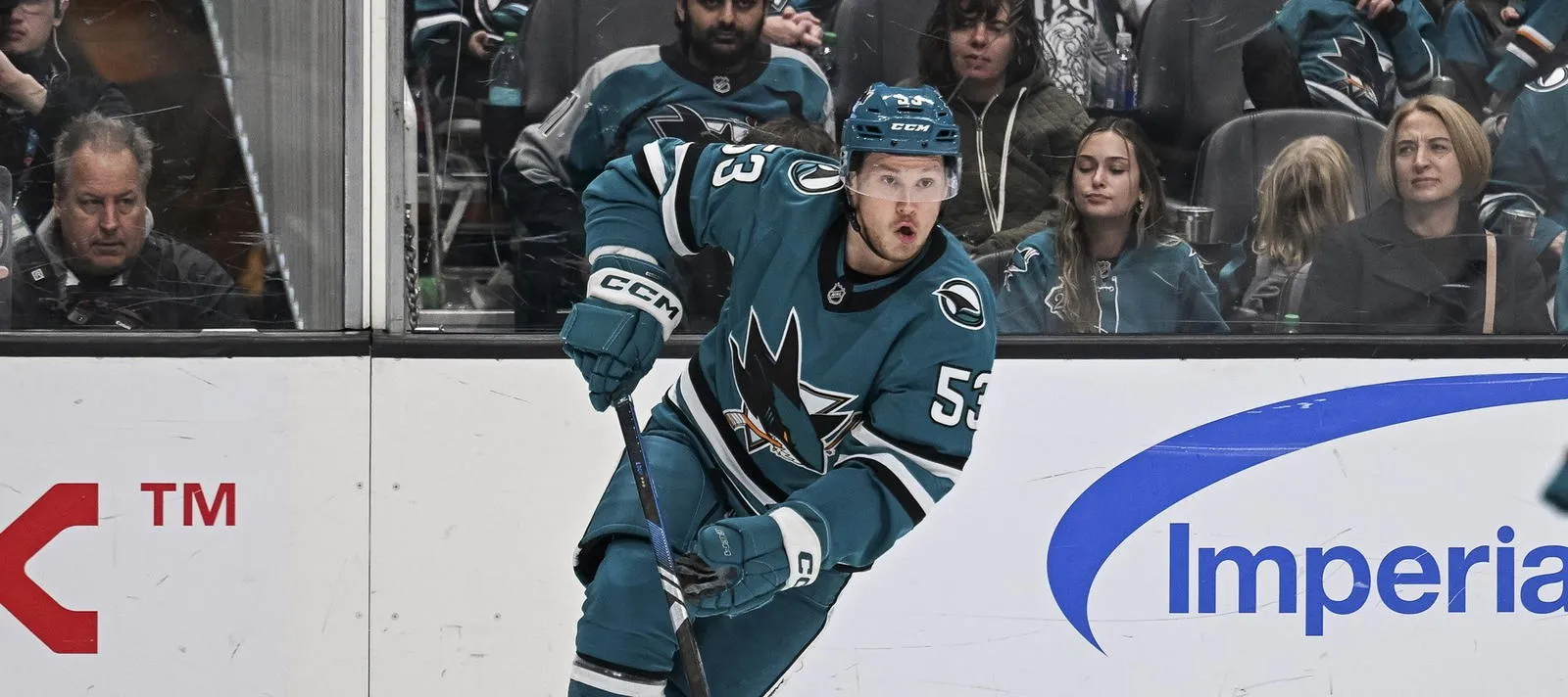 Jeff Skinner clears waivers after Sharks waive veteran forward - Article News sur NHL Insight