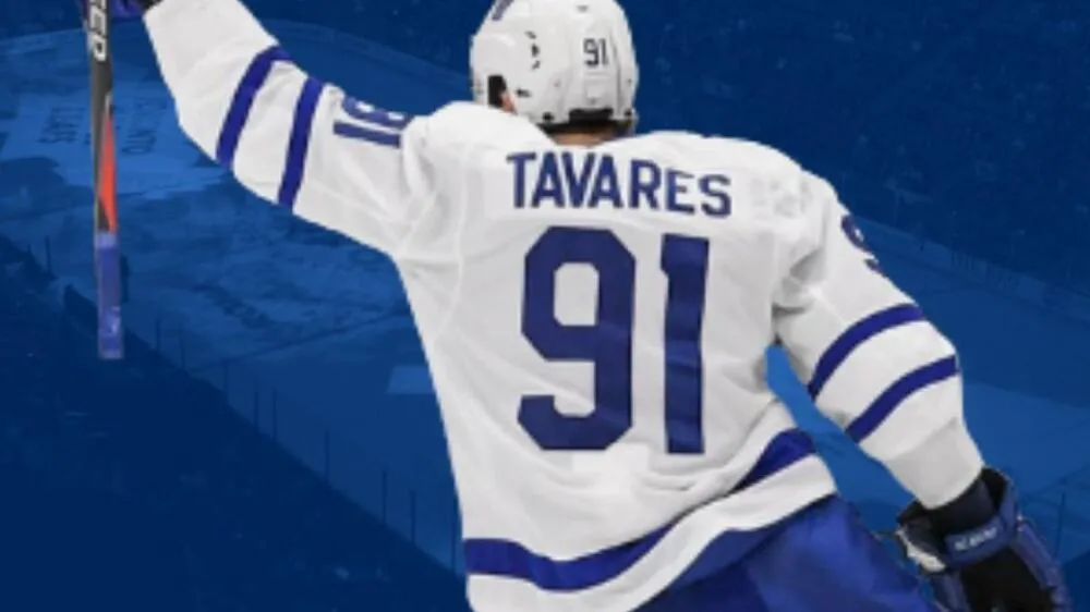 john-tavares-1200th-game_2.jpg
