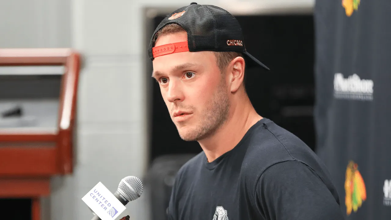 Jonathan Toews Leans Toward Retirement After Jets Miss Playoffs - Article News sur NHL Insight