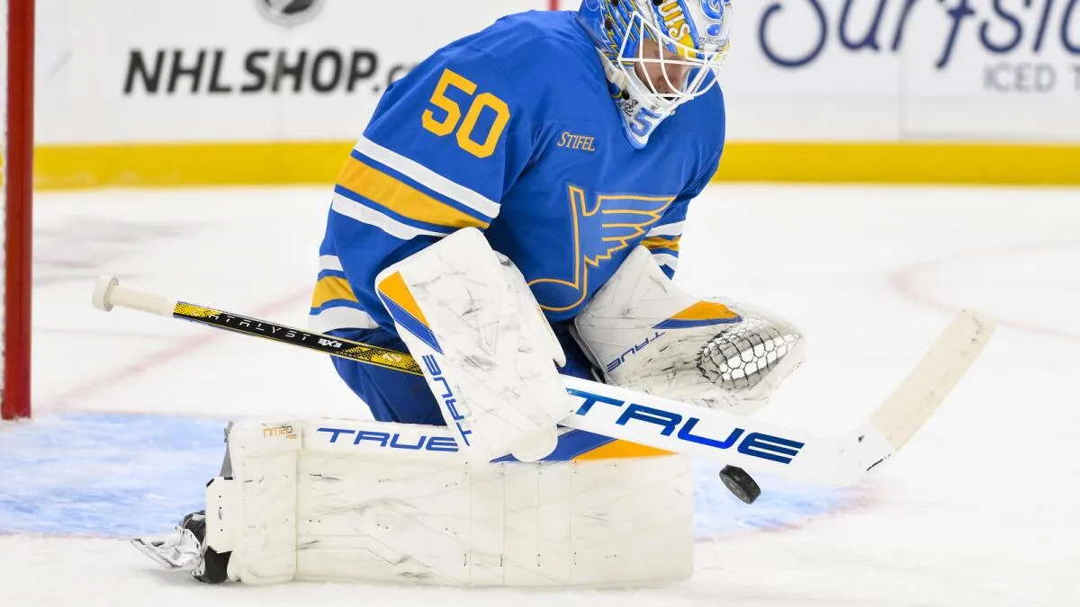 Jordan Binnington focusing on St. Louis Blues season over Olympic selection 2026: A goaltender's priority - Article Analysis sur NHL Insight
