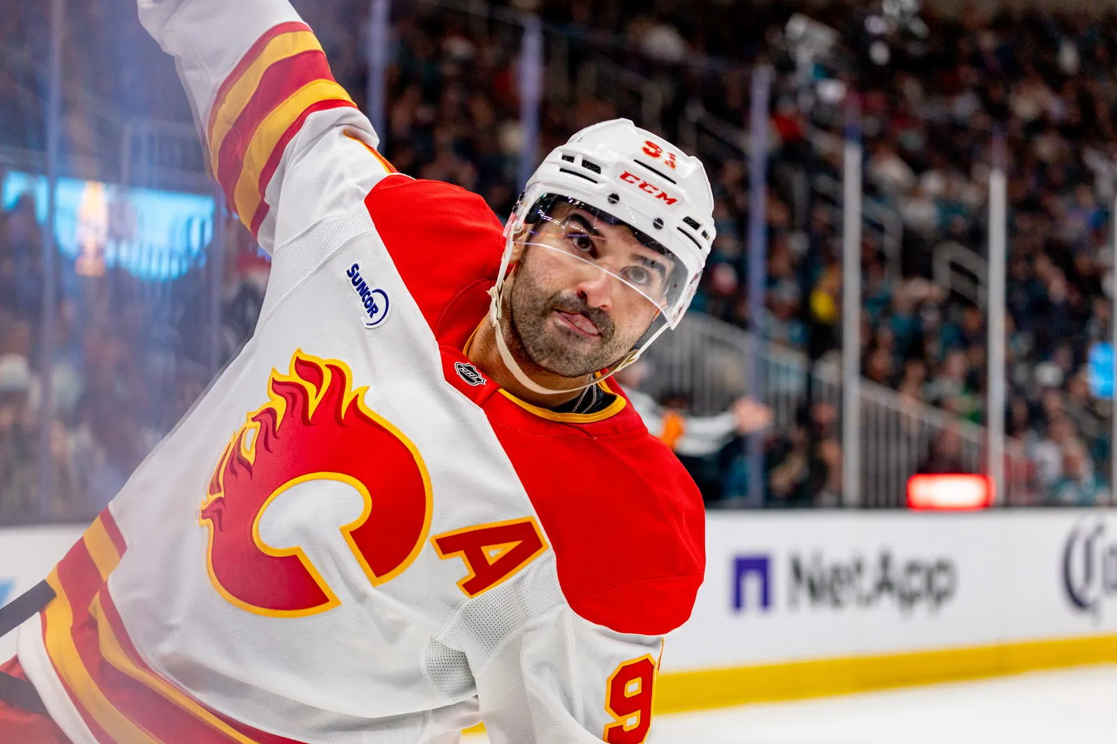 Avalanche bring Nazem Kadri back in deadline blockbuster with Flames - Article News sur NHL Insight