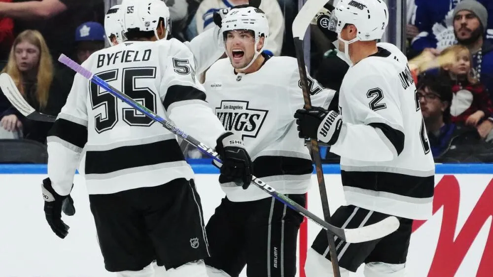 Kings edge Maple Leafs 4-3 in overtime to extend road dominance - Article News sur NHL Insight
