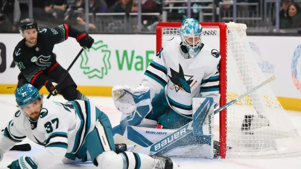 kings-vs-sharks-pacific-division-showdown-at-sap-center_0.webp