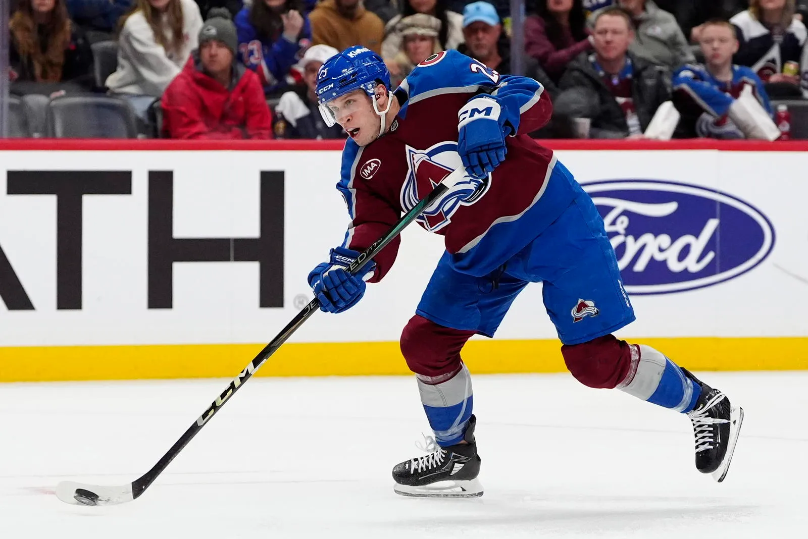 Logan O'Connor's long comeback ends with game 1 heroics for avalanche - Article News sur NHL Insight