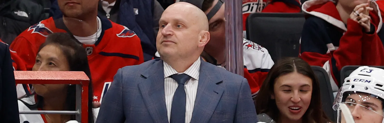 Maple Leafs Coaching Search Signals Chayka Reset - Article Analysis sur NHL Insight