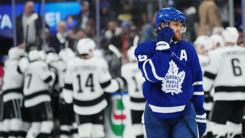 Maple Leafs fall 4-3 in overtime to Kings as Matthews absence looms - Article News sur NHL Insight
