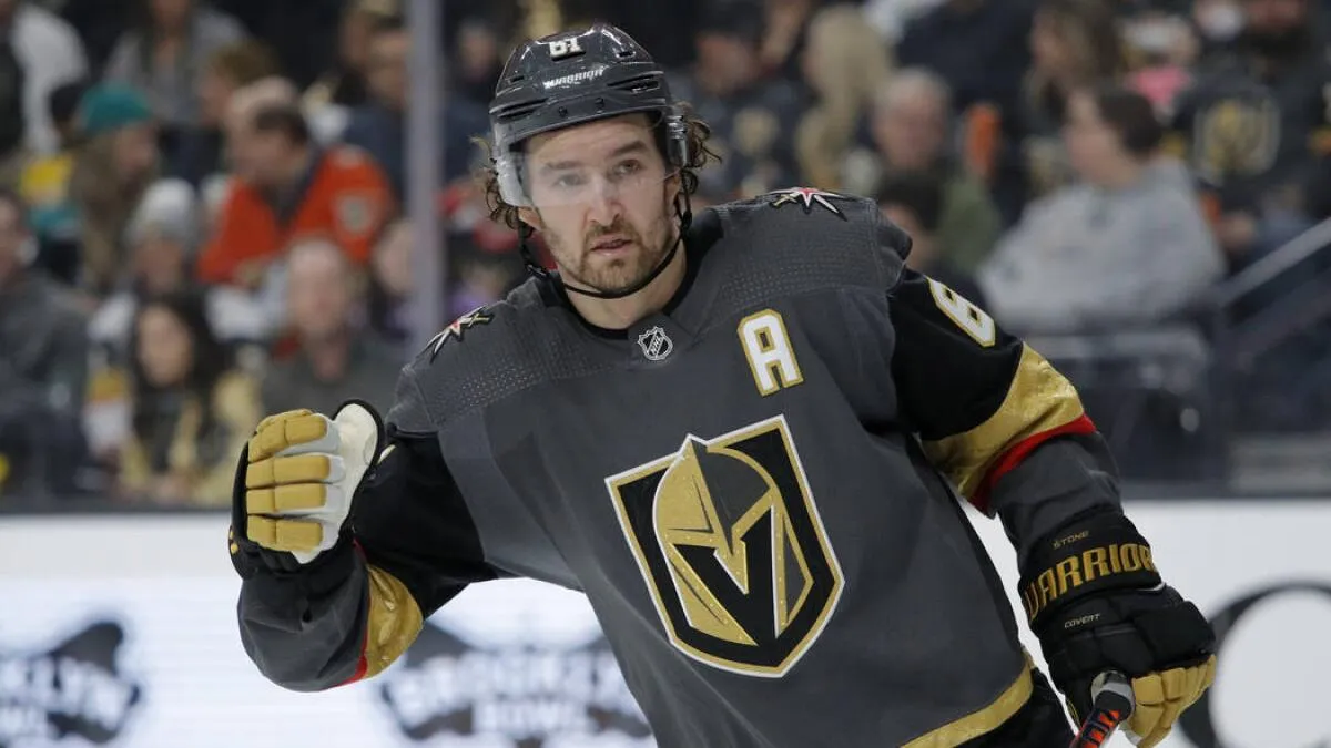 Mark Stone returns to lineup for Vegas Golden Knights against Ottawa Senators after month-long absence - Article News sur NHL Insight