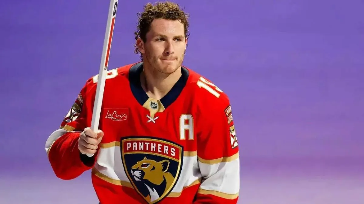 Matthew Tkachuk returns to Florida Panthers practice for first time this season following sports hernia surgery - Article News sur NHL Insight