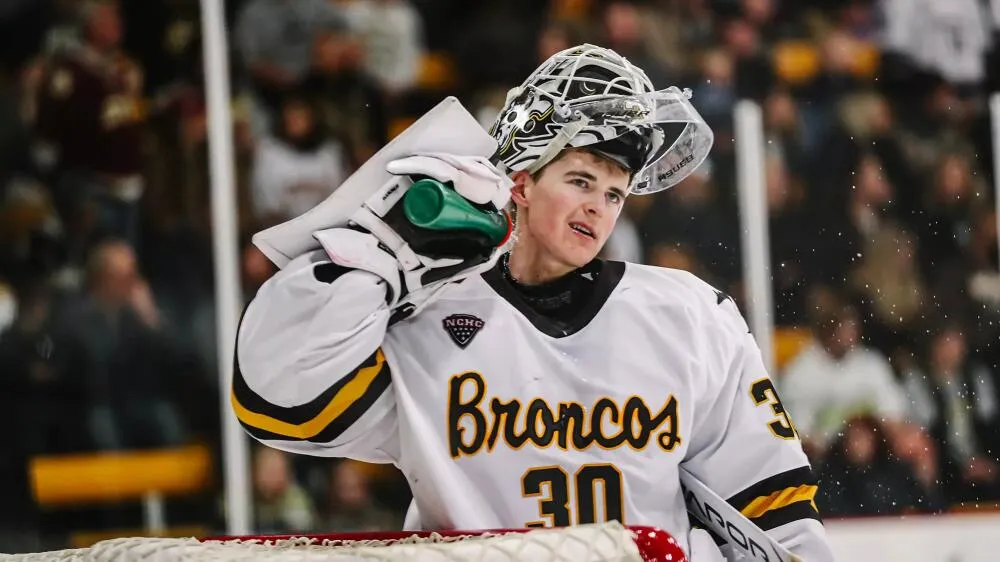Miami RedHawks vs Western Michigan 5-2 Recap - Article Analysis sur NHL Insight