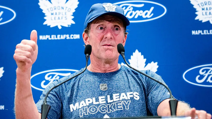 Mike Babcock's Triple Gold Resume Draws Oilers Interest - Article Analysis en vedette sur NHL Insight