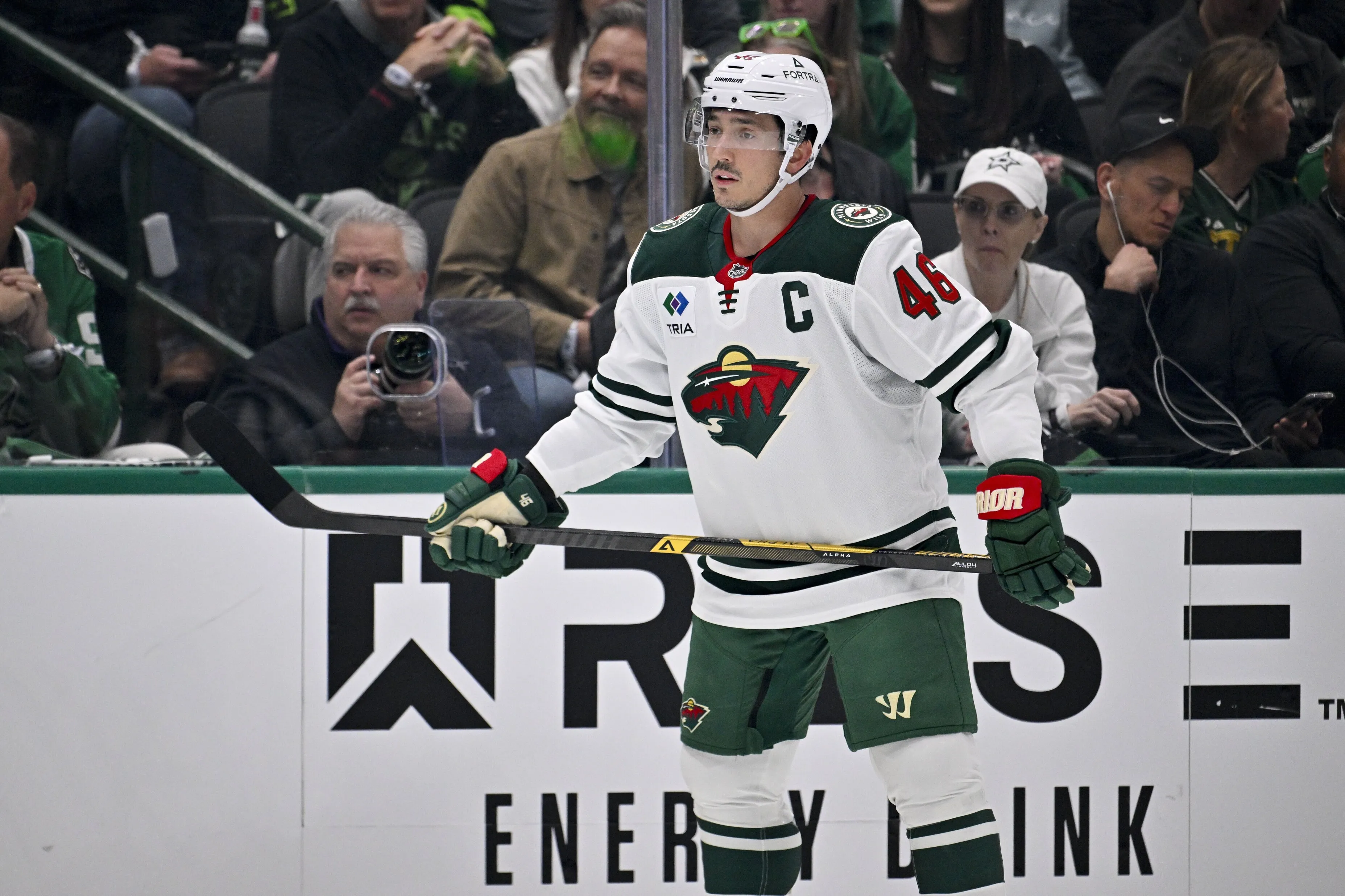 Wild's 2026 Trade Tiers Set Stage for Center Pursuit - Article Analysis sur NHL Insight