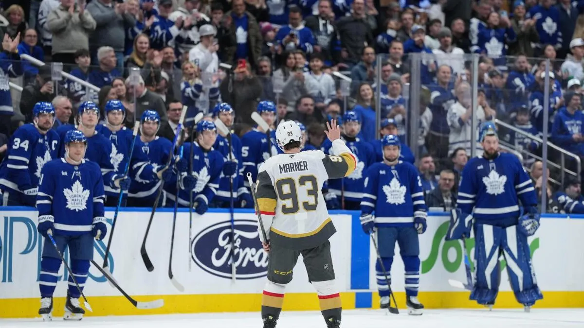 The two sides of Mitch Marner's return to Toronto - Article News sur NHL Insight