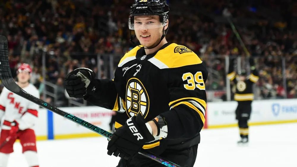 Morgan Geekie Signs Six-Year Contract Extension With the Boston Bruins - Article Draft & Prospects sur NHL Insight